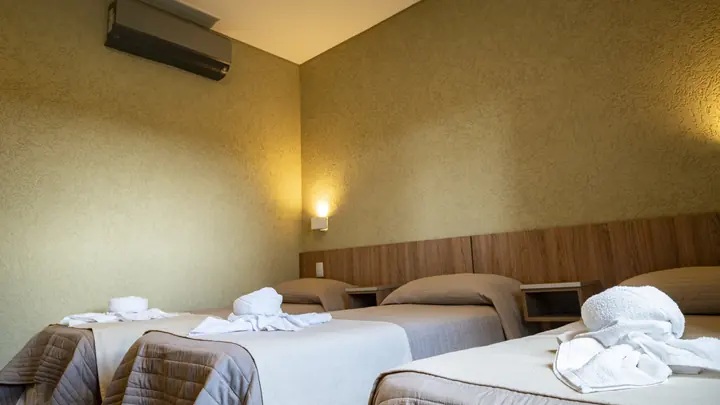 Otra vista de una habitación